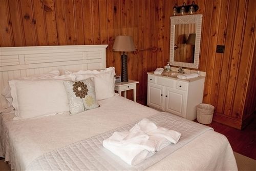 Cypress House Inn คิลเดวิลฮิลส์ ภายนอก รูปภาพ